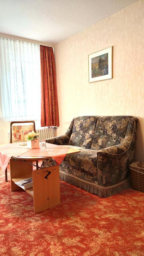 Haus Steinmeyer 호텔 바트피르몬트 외부 사진